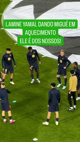 Lamine Yamal dando migué no aquecimento do Barcelona! #barça #yamal #futebol #viral #laliga