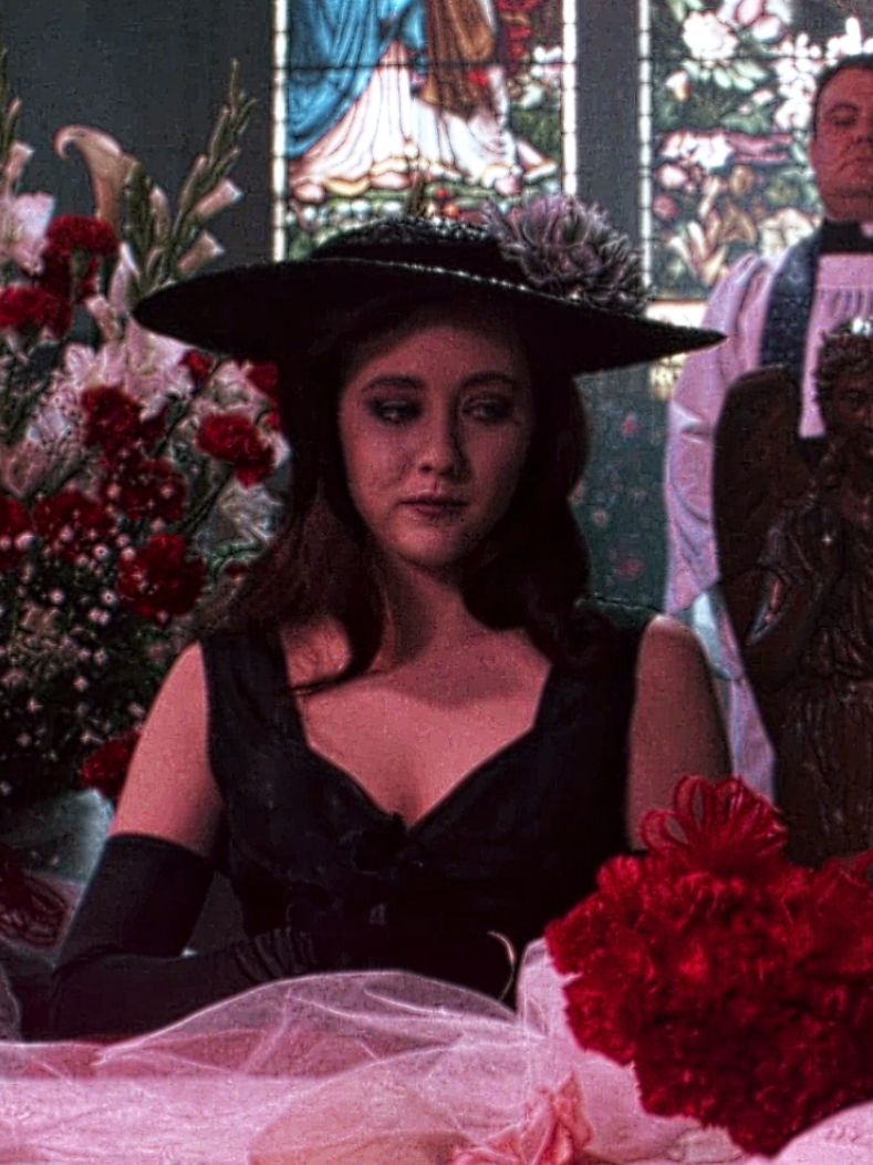 oh this diva cc : fay #heatherduke#heather#shannondoherty#queen#diva#edit#fyp#foryoupage#trending#viral#blowthisup ORIGINAL CONTENTS FAKE EVERYTHING  Heather Duke high quality edit Good quality please