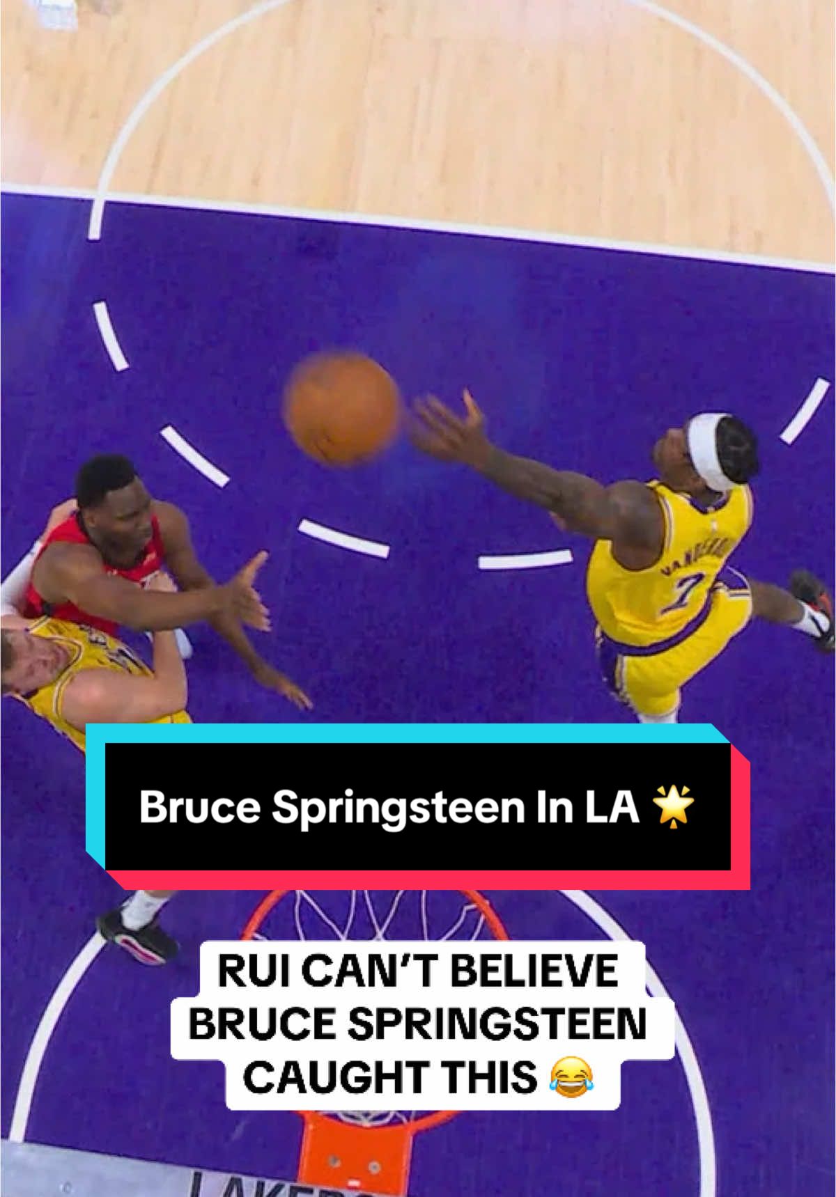 Bruce Springsteen is in LA 🙌🌟 @Lakers #NBA #Basketball #RuiHachimura #LosAngelesLakers 