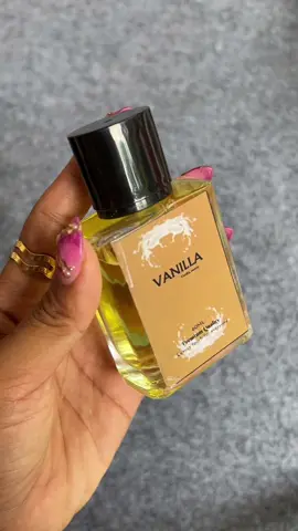 tebus murah aja beb #vanilla #parfumvanilla #baubadan #parfumereccomended #fyp #reviewparfum 