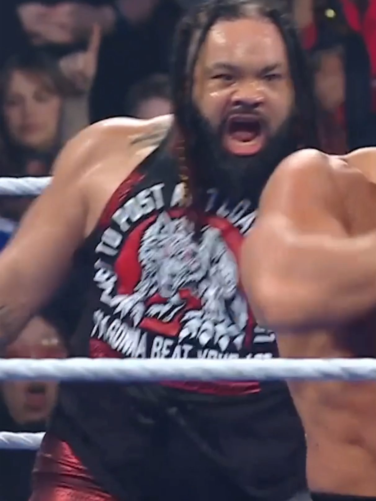 LOOK OUT 👀🫵 #WWE #JacobFatu #LAKnight