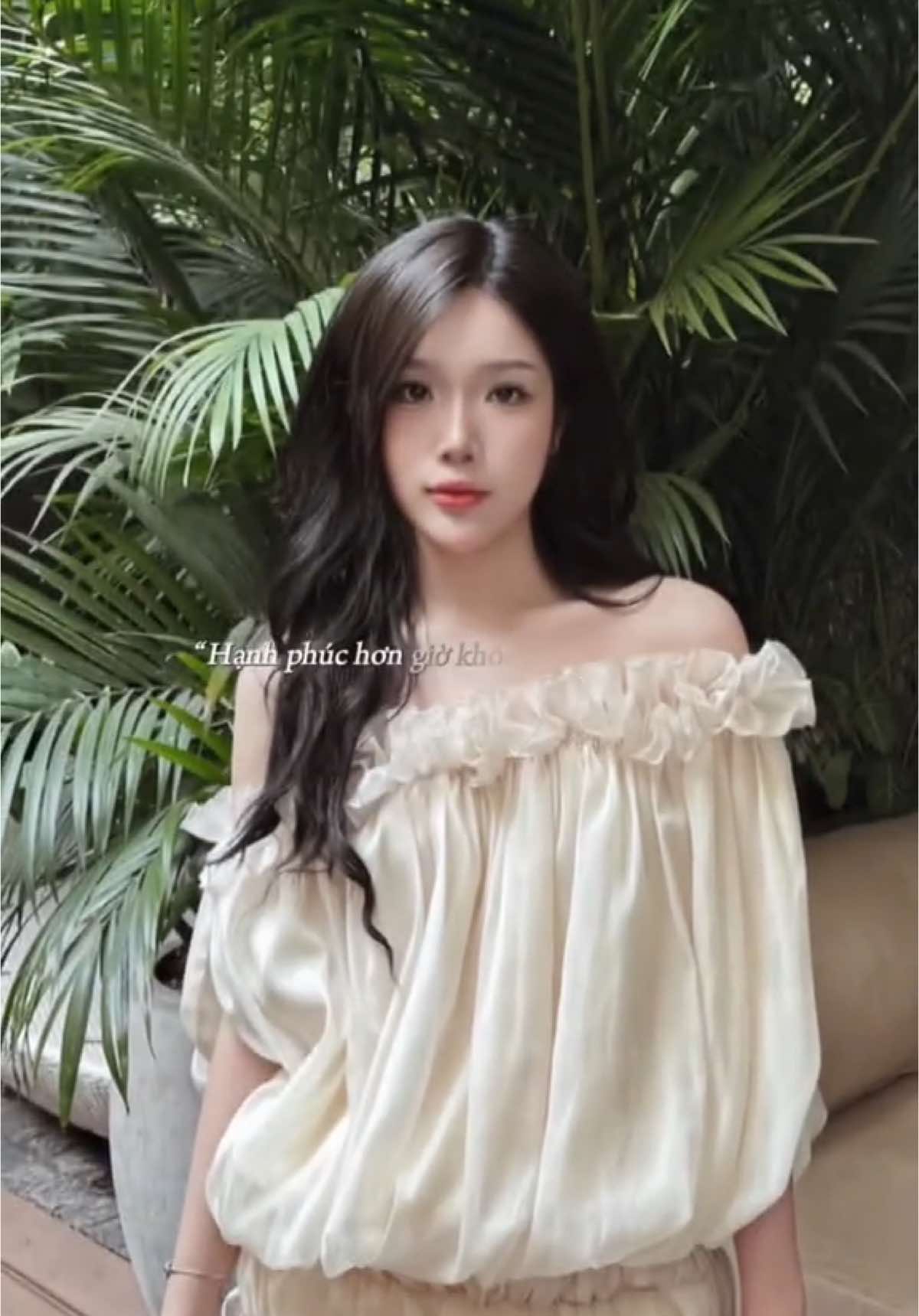Đầm trễ vai nhún hoa tiểu thư sang chảnh ✨ #xuhuong #damtrevai #damthietke #damxinhthietke #viral #hottrend #fyp #tipphoido #phoidodep 