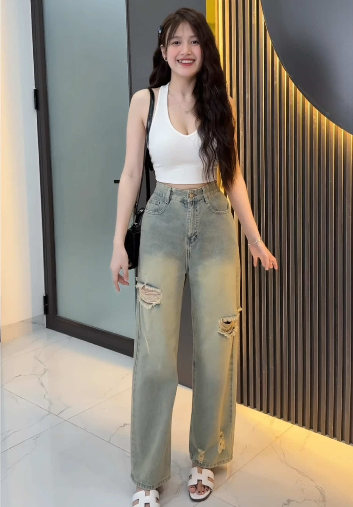 Quần bò ống suông