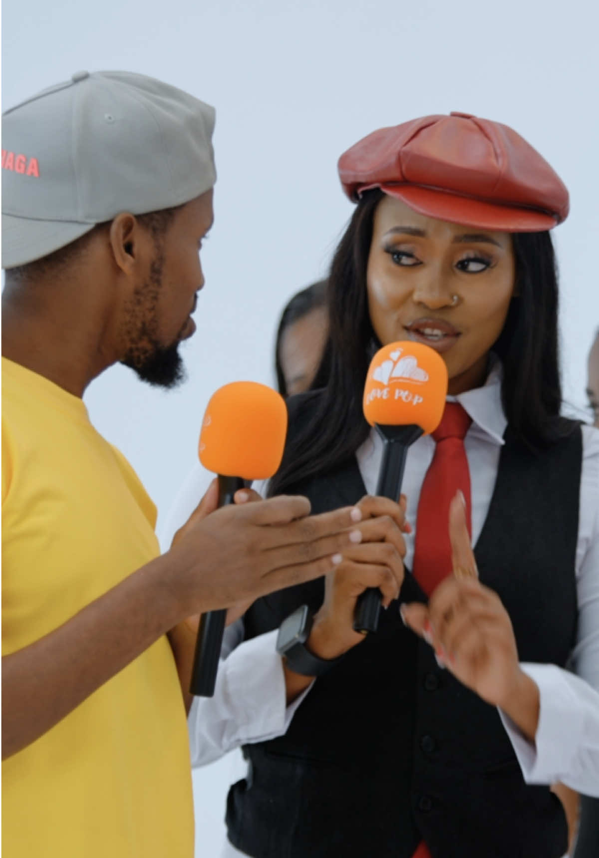 Hii ndo inaitwa a comeback 😂😂 huyu mwamba akajifiche wapi? 🎤: @gladness_kifaluka  #LoveOrPop #NewShow #Episodes #ComeBack #kwanza me #nchekechallenge #hesabu #warembo #MAGAZIJUTO #Malaika #Siomchezo #trending #bongo #msanii #bongofleva #maswali #bongofleva #tiktoktz #rarua #utotonikidogo= #utoto #viral #balaa #kenya #Uwizi #patamu #mrembo #tanzaniatiktok #for #foryou #foryourpage #ytb #typ #fyp #fyp) #fypage #fyp>) viral #viralVideo #viralvideos 