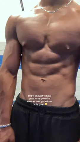 Count ur blessing ig 😭  #fyp #gym ##gyno #natty #natural #gymmotivation #steriods 