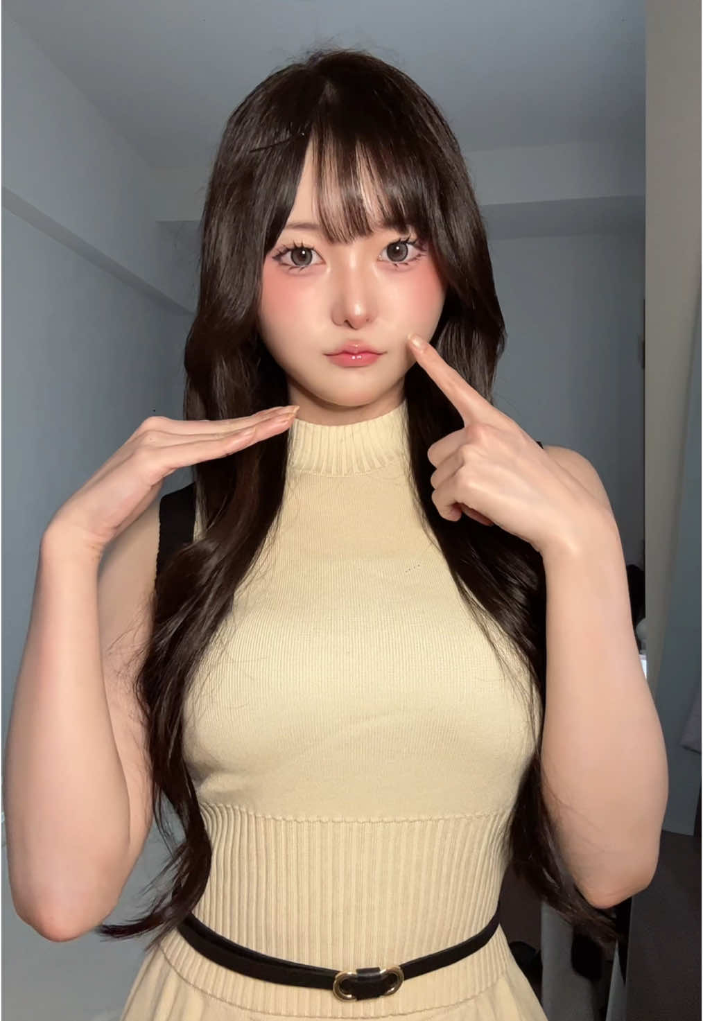 インスタにゼンリーみたいな機能ついてて焦ります> < 