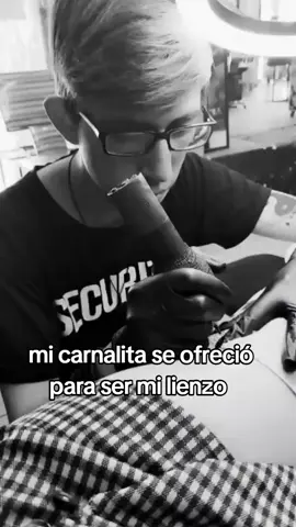 10 clases, 7 pieles sintéticas, 5 noches estudiando, miles de tutoriales en tik tok, 1 meta.