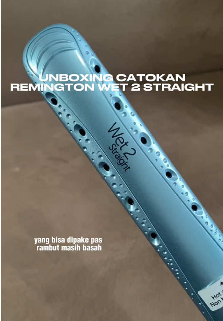 catokan baru biar satset abis keramas ga perlu dikeringin dulu dan bisa langsung nyatok! aku si mager😜 @REMINGTON INDONESIA  #remingtonwet2straight #remington 
