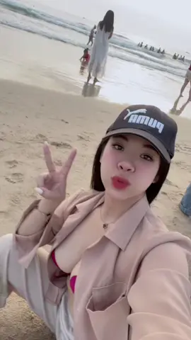 Đi 🌊 1 ngày về dưỡng kem trộn 2 tháng :))))#tiktok #viral #fyp #daisucctt❤️‍ #xh 