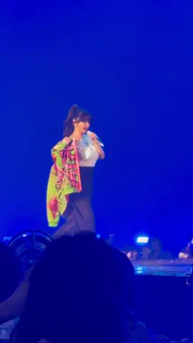 YOU AND I - PARK BOM LIVE    ENCORE IN SEOUL 2025 🎥by Mr、張🐛 #parkbom #박봄 #2ne1 #2ne1encore #2ne1welcomeback #kpopsongs 
