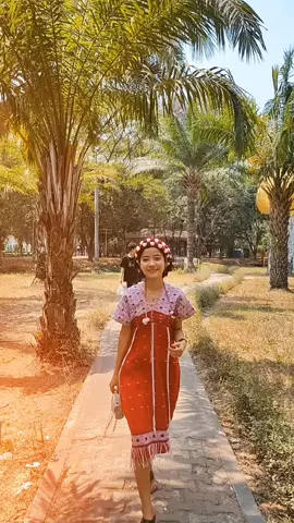 #tiktokmyanmar #fypပေါ်ရောက်စမ်း😒👊🏻မရောက်လည်းနေ🥴 #fypシ゚viral🖤tiktok☆♡🦋myvideo #ချစ်စရာကောင်းတာတစ်ခုပြမယ်🥺🎀 