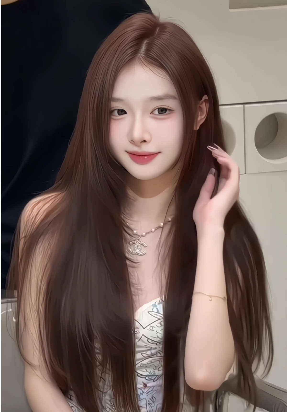 Chị em nhuộm màu này chơi lễ là hết nước chấm ạ 🤤⭐️⭐️⭐️⭐️⭐️#xuhuongtiktok #vairalvideo #le30thang4 #mautocdep #maunhuomsangda #nhuomtoctainha #nhuộm_tóc_đẹp #nhuomtoc 
