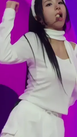 ah,sla queria o stray kids aqui no Brasil de volta 💔 #chaeyoung #twice #fancam #foryou #fyp #viral 