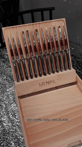 Set cọ mr nail đã sẵn hàng rồi nhé , nó đẹpppp , nó xịnnnnnnn ♥️ #nail #Nails #daotaohocvien #mrnail 