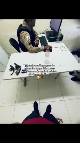 #fyp #foryoupage #fy #tiktok_viral #vaiprafycaramba #ela #frase #amor #viral #foryou #tiktok #fotoanimada #livephoto #casal #namoro #Love #fypagee #tiktokviral #tiktokdeamor 