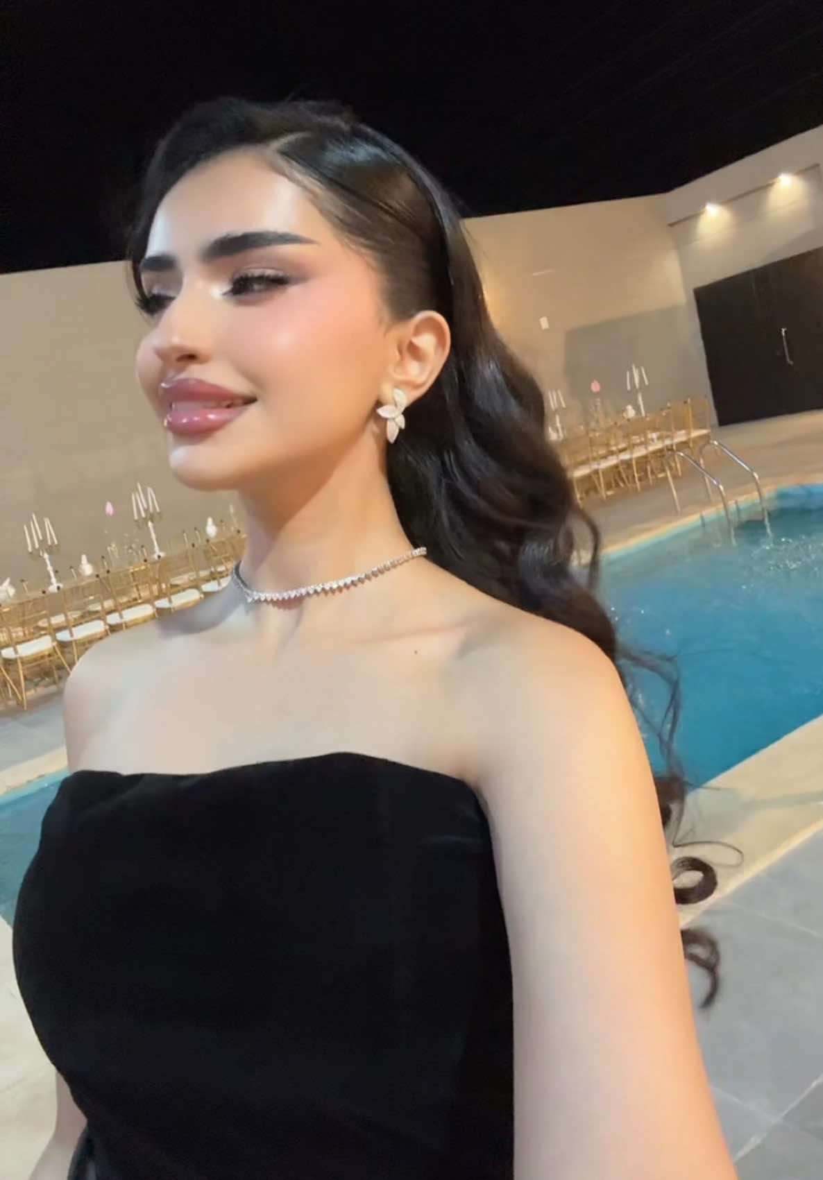 ببثركم لان عاجبني شكلي 💋 #fyp 
