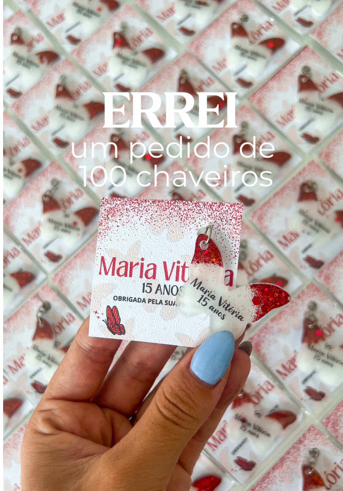 Já aconteceu com você que trabalha com personalizado? 😮‍💨 É tanta coisinha que temos que ficar atentos em tudo, porque se não pode acontecer sempre. Molde: @Diamond Glitters e Moldes (CUPOM: MEMORIES12) Resina: @Vip Resinas (CUPOM: MEMORIESVIP) . . . #resina #resinaepóxi #memoriesresina #cursoderesina 