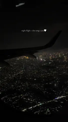 pesawat yg dulu jadi saksi sedih sedihnya aku, cape capenya aku, sekarang uda liat aku bahagia bersama keluarga kecilku🤍 #thxbatikair