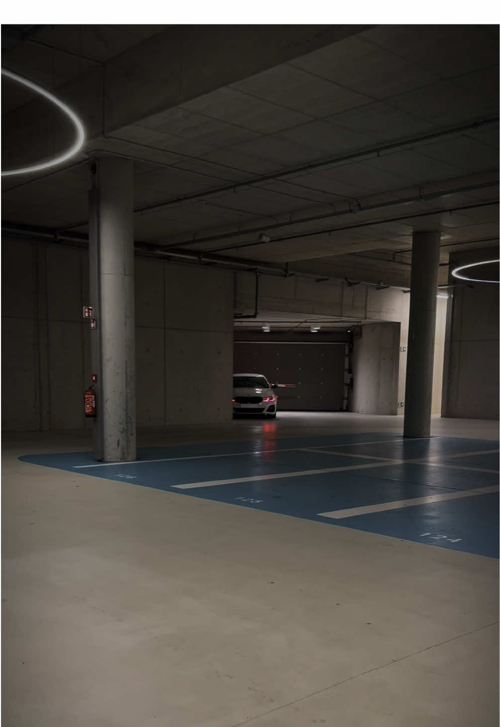 Behind you … 👀 #bmw #trend #fy #night #parkinglot #challenge #m#mhalo #red #drl #scary #spooky #viral #watch 