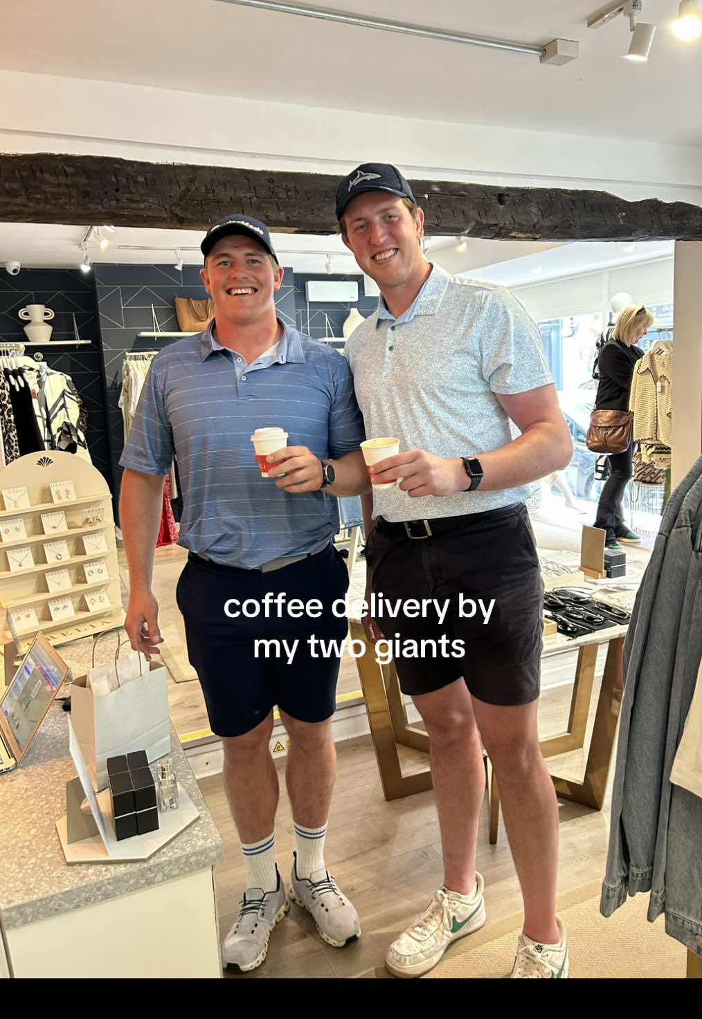 little coffee-pick-me-up by my favourite 2 giants ☕️  #saffasabroad #knutsford #coffeepickmeup 