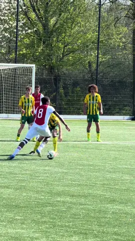 The 2-1 From @MA8🤜🏼💥🤛🏾 Push Your Limits📈 #Ajax #U16 #Middenvelder #JeugdVoetbal #Future #Pro #Talent #Scout #Soccer #Football #Goal 