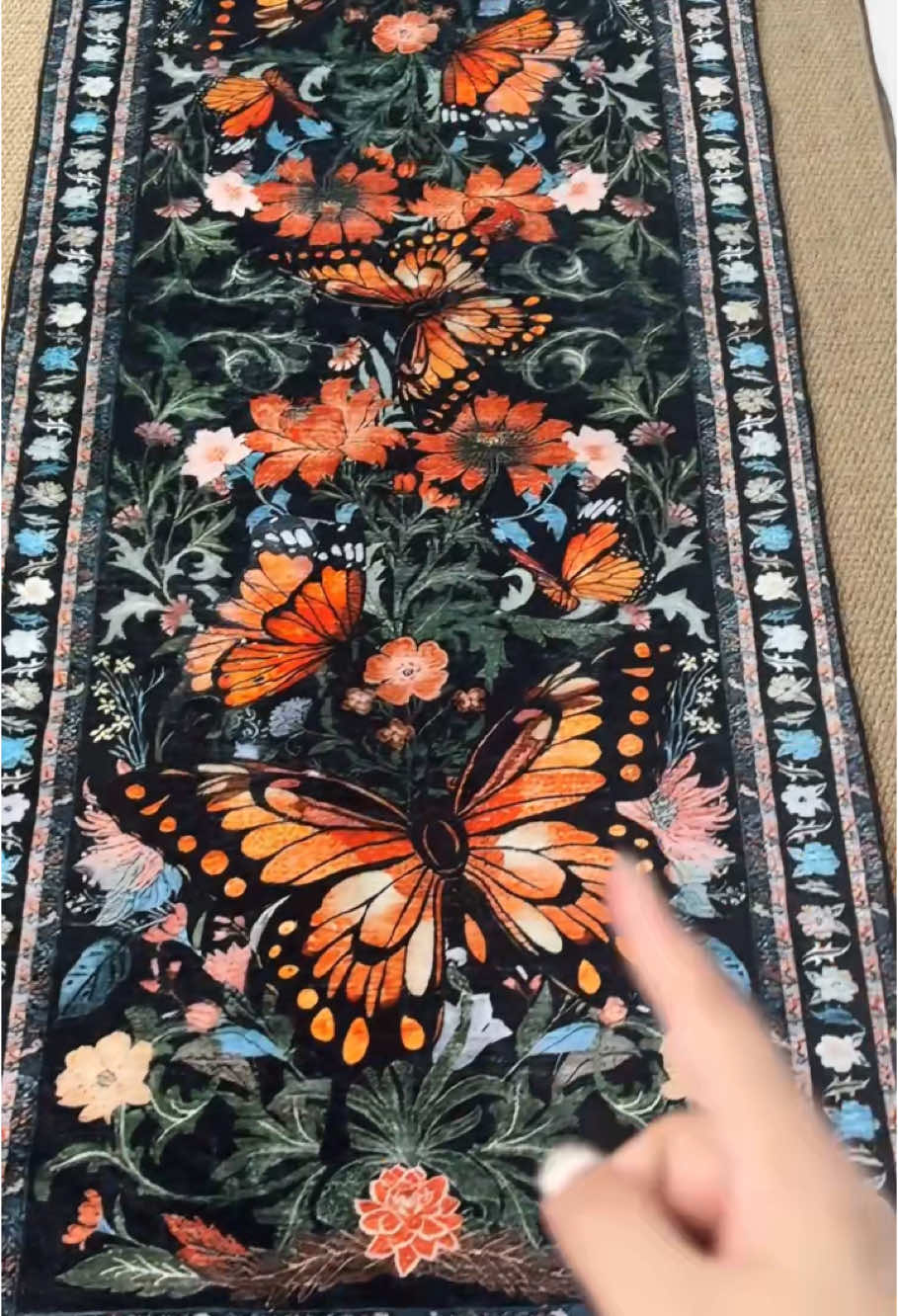 It's so beautiful. love this rug！✨🦋  #TikTokShopMothersDay #TikTokShopRestock #spotlightfinds #SpringGlowUp#TTfest#spotlightfinds#tiktokshopspringglowup#RugGlowUp #RugTok #TreatYourFloor #MoodMatGoals #HomeTok #SpringDecor #RugLove#TikTokMadeMeBuyIt #RugLove#HomeSweetHome #TikTokDecor#ruglove #interiordesign #carpet #livingroomcarpet #masterbedroomcarpet #bedsidecarpet #titokforyou #TikTokShopLastChance #TikTokShopNewYearNewAura #spotlightfinds #rug #carpet 