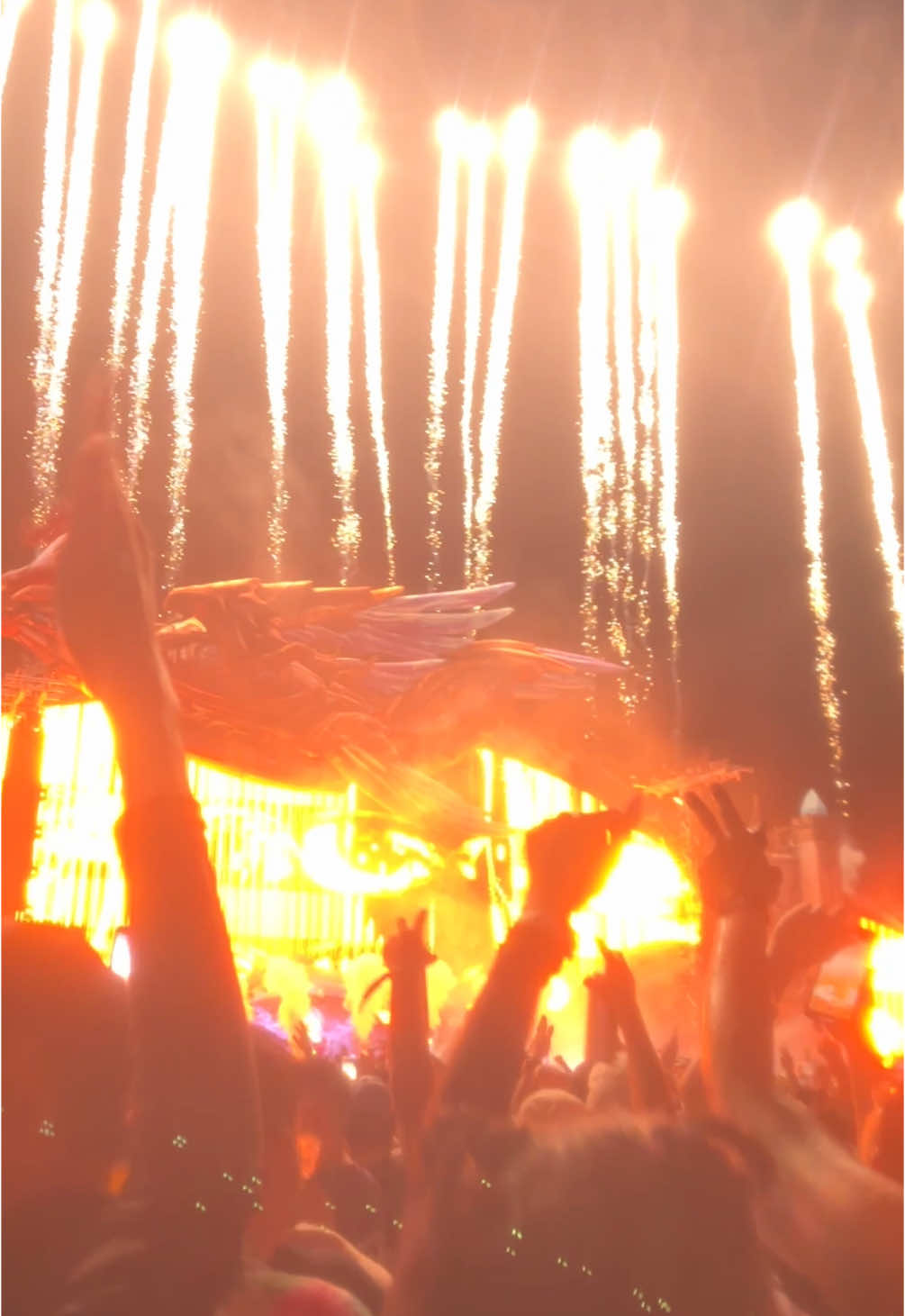 🔥🔥🔥🔥🔥 ที่สุดดดดด #hardwell #songkran2025 #siamsongkranmusicfestival #siamsongkranmusicfestival2025 #fyp 