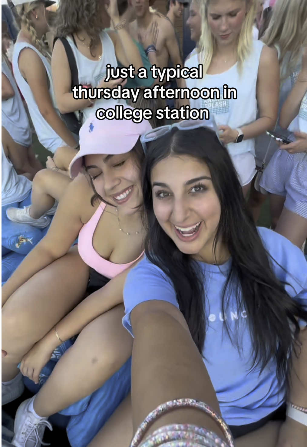 love going on silly adventures with @Nadely Abdalla 🩷 #tamu #collegestation #anchorsplash 