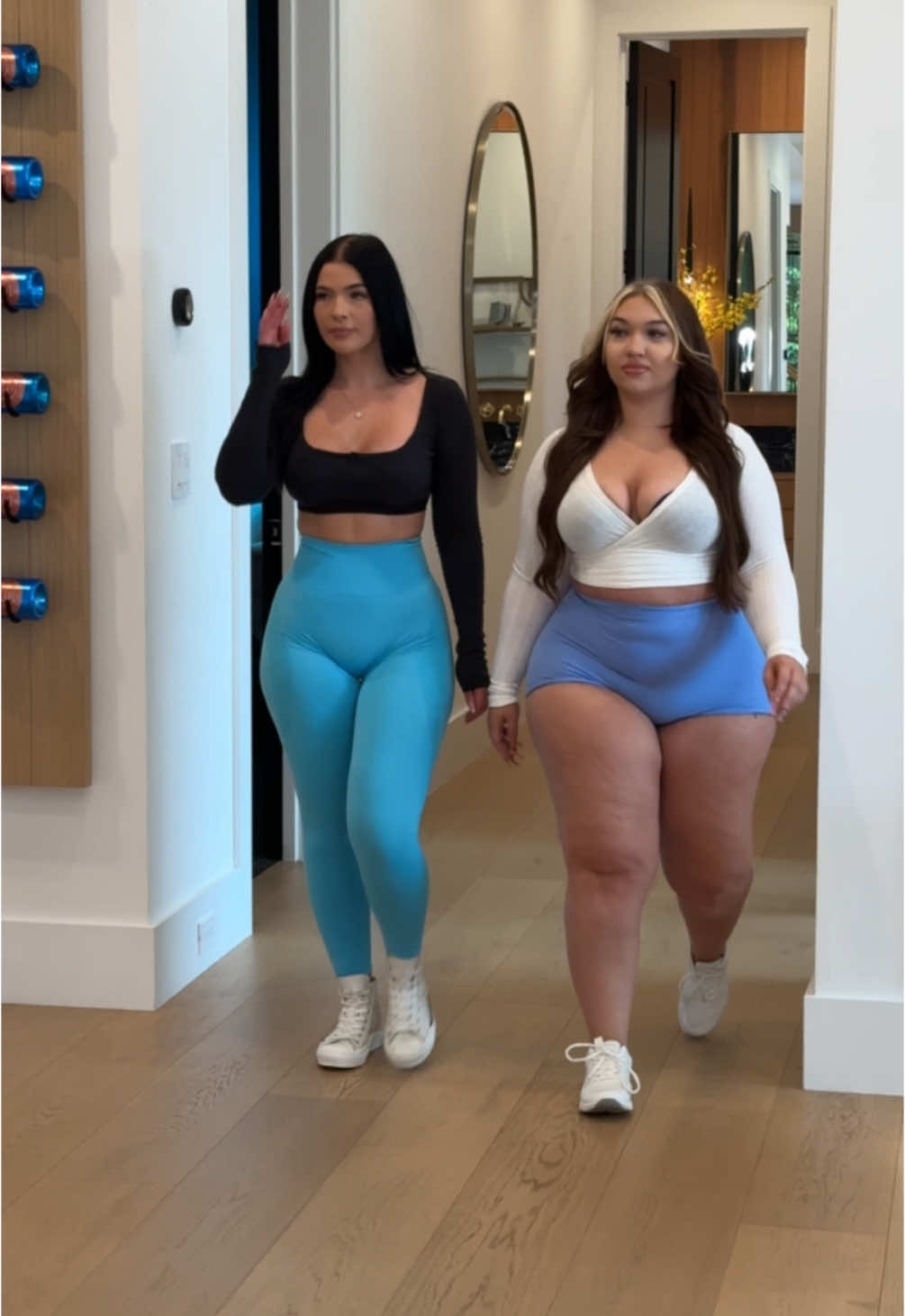 matching outfits >>
