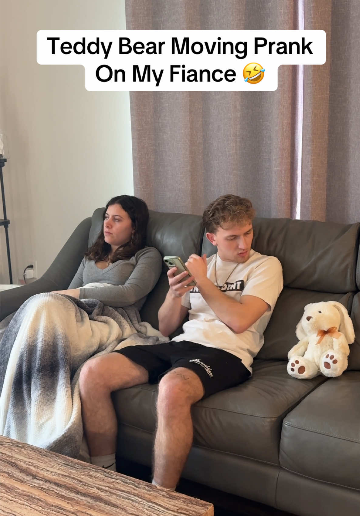 He was so freaked out 😂 #couple #relationships #couplecomedy #prank #fyp #lukeandalexis 