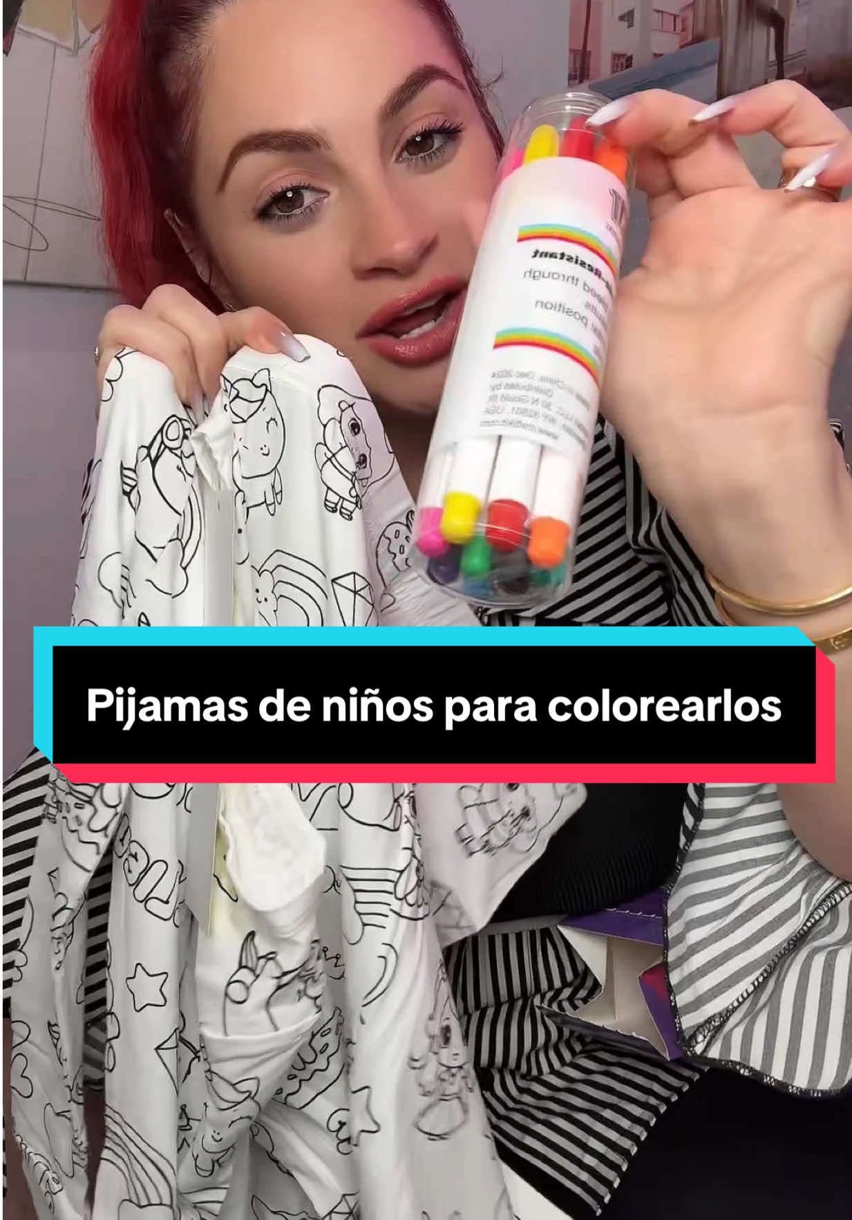 Pajama para que los niños los coloreen! Diganme si esta no es la mejor actividad para hacer con los peques #kidscrafts#craftkit#craftkitforkids#coloring#coloringpajamas#pijamaparacolorear#kidsactivities#toddleractivity#kidscoloringpajamas  