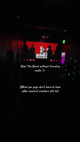 These games will test your patience, communication and physical abilities 😅💕 #fy #foryoupage #parati #notrendingaudio #relatable #beatthebomb #denver #girlsnight #contentcreator @Beat The Bomb 