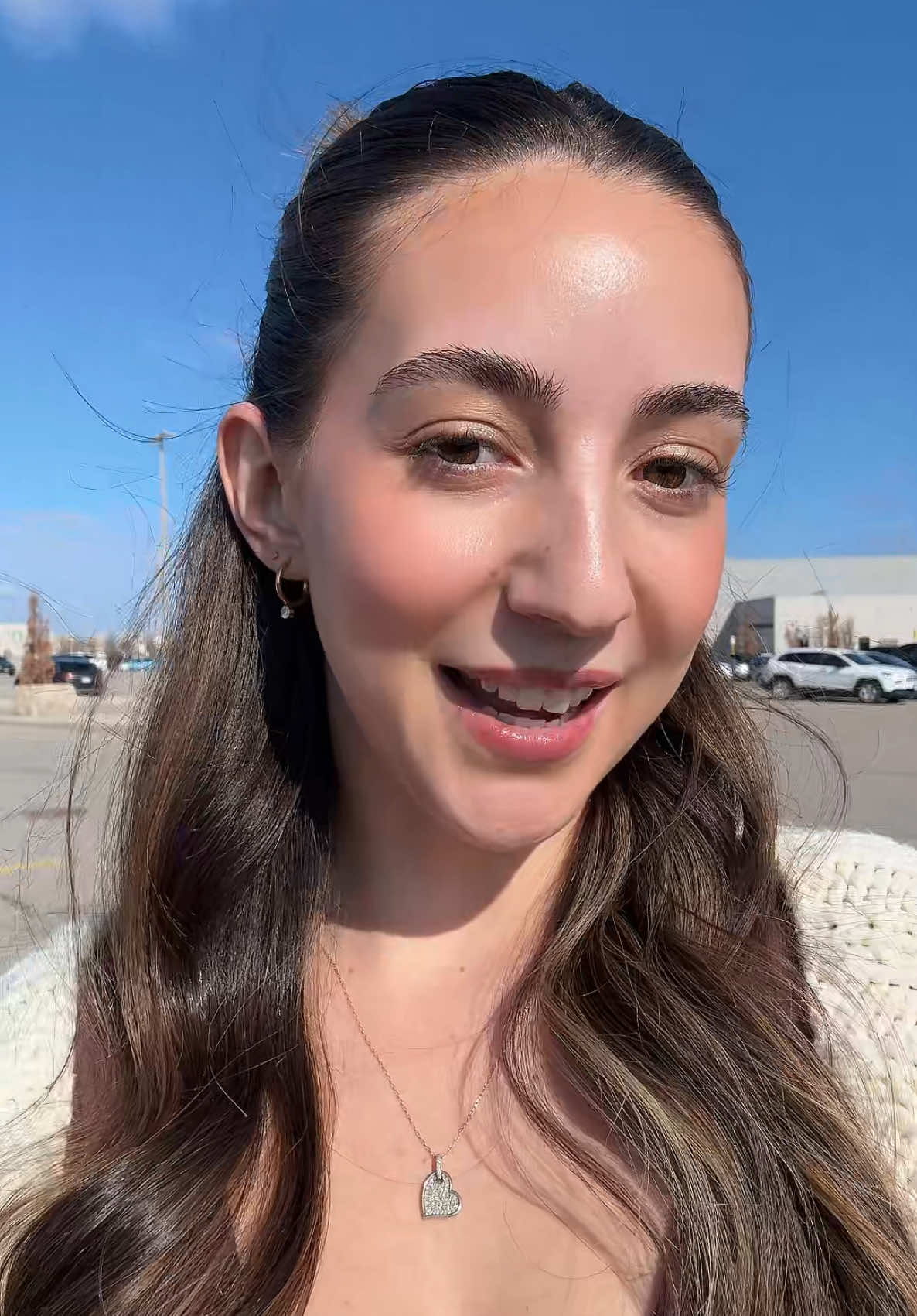 Look who I met up with today! 😍🫶🏼 @Mikala Langendoen✨ @Alyssa Berry  #internetbestfriends #fyp #metontiktok #MomsofTikTok #momclub #friends #trending 