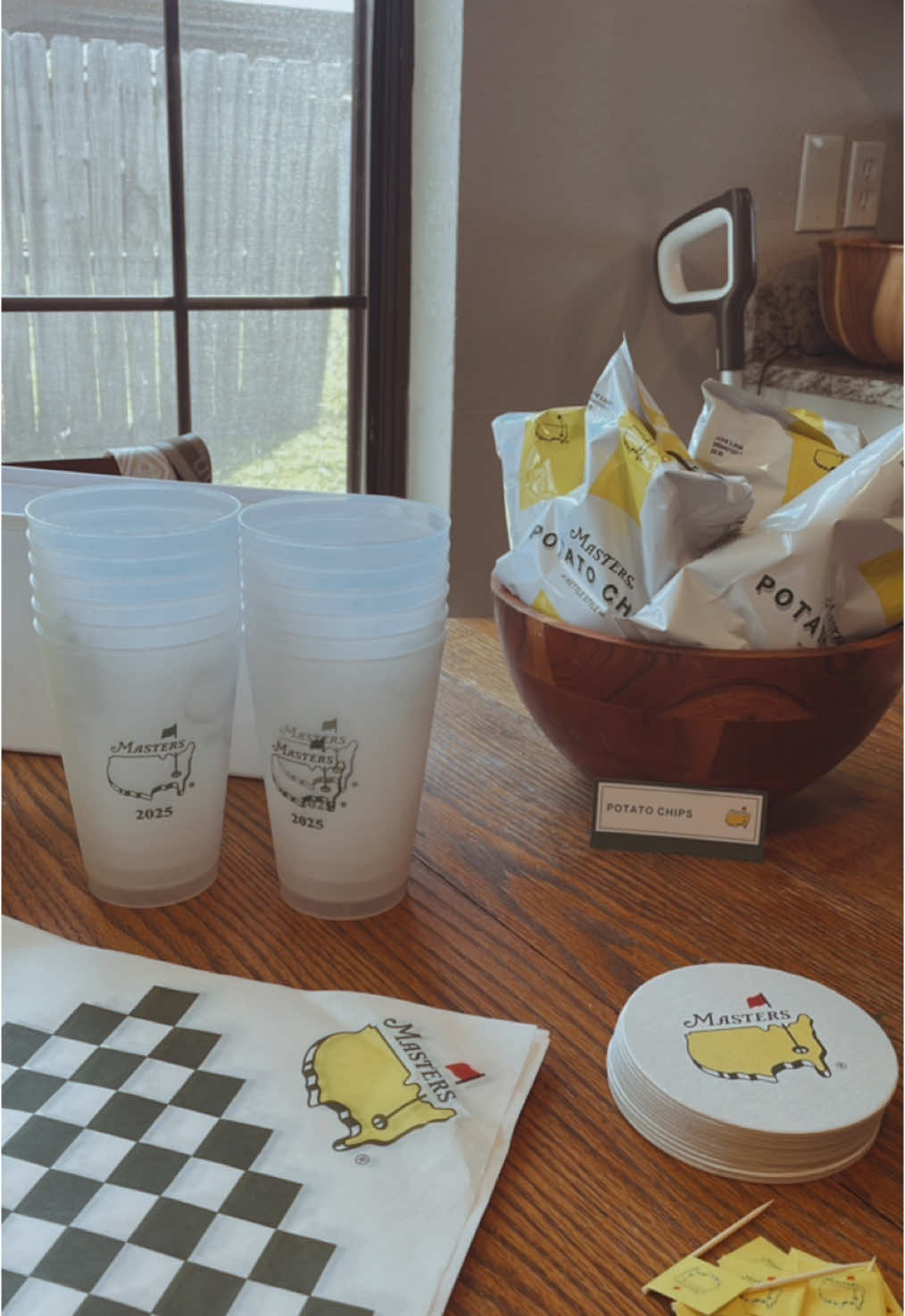 when you can’t go to the masters you bring it home 🤭👒🌟⛳️💛  #TheMasters #masters #tasteofthemasters #golftiktok 