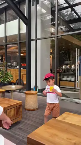 🤣🤣🤣 #funny #babiesoftiktok #funnybaby #fail #fails #trynottolaugh #lol #fyp 