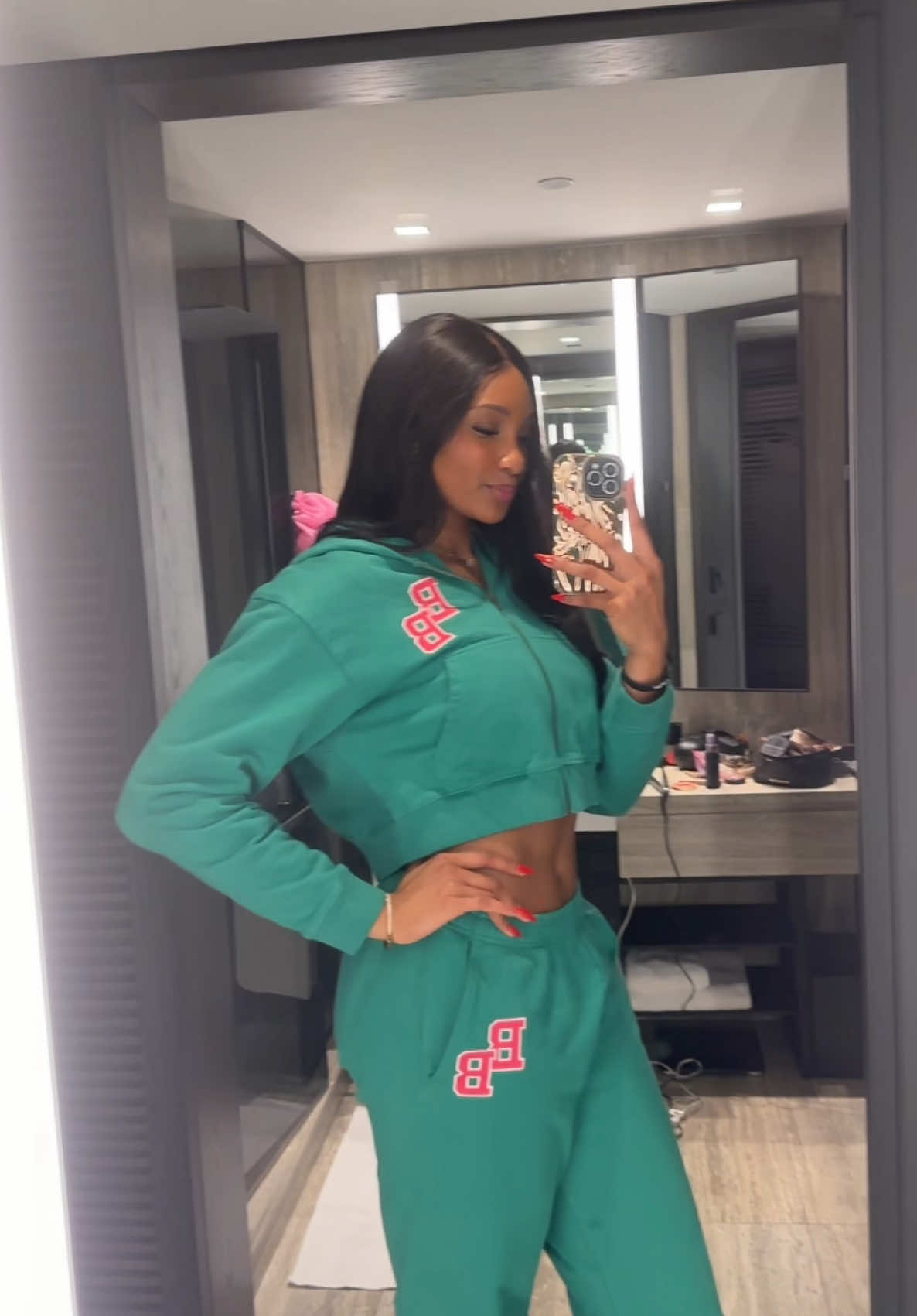 Raven on this bodyyy!! @bodybyraventracy #fyp #tallgirlfriendly #2pieceset #kikiiriafen 