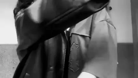 حبيبتي 💘#myfavorite #holdinghands #song #foryou #mylove #fypシ゚ #viral #wlw #lover #gf #edit #Love #like #4u #اكسبلووووورررر #مالي_خلق_احط_هاشتاقات🧢 #الهاشتاقات_للشيوخ #explore #ترند 