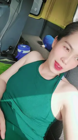 chị ko thích ăn cà rem
