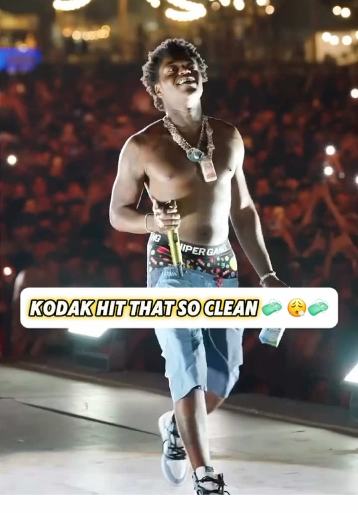 #kodak Hit that 🕺🏿 😂🔥 #fypviralシ #scrilla