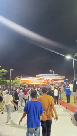 absen dulu yang ada di sini tadi malam 🤫