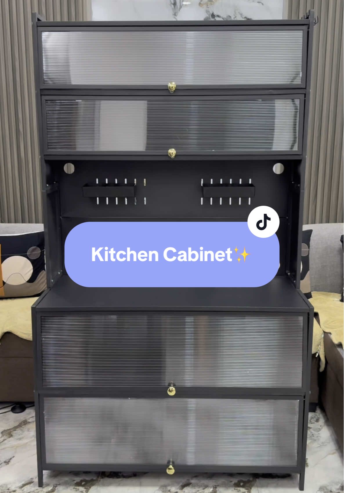 Ang ganda ng kitchen cabinet nato!😍 #kitchencabinet #kitchen #siv #sivhomedeco #cabinet #organizer 