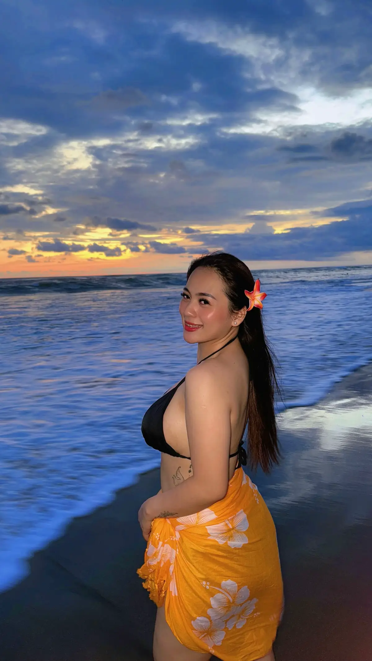sunset + iphone 15 promax 🐚🫧🌊🌺🌅 #bali 