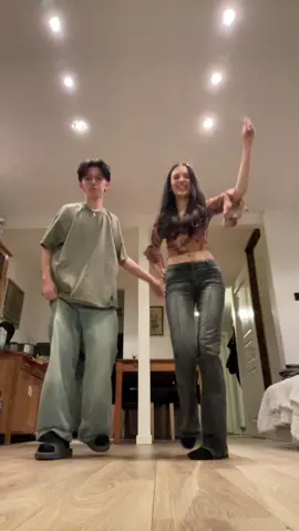 BACK WITH DABKE FT SISTER @bellissa #dabke #palestine 
