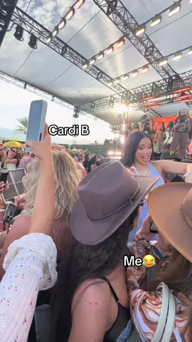 @real cardi b @Revolve #revolve #revolvefestival #coachella #revolve 