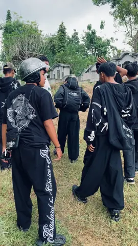 ziarah a #dontlistentothem #wongkalahan #🕺🪩  #hc4life #381style #lchc 
