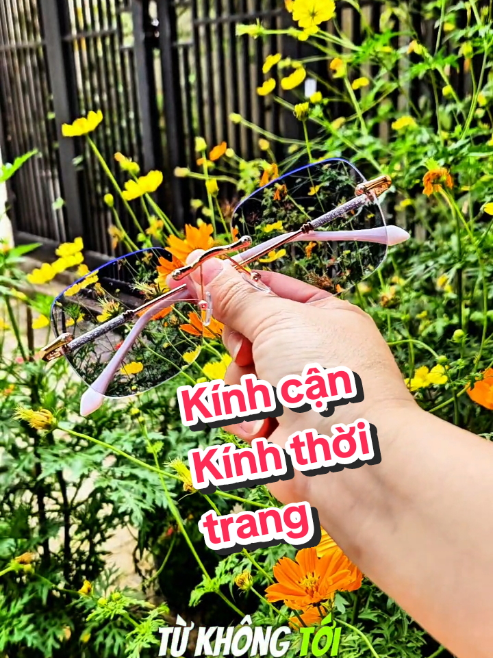 Trả lời @zin_strong_girl  Dạ đây c nhé! #matkinh #kinhcan #kinhdoimau #kinhthoitrang #R&Đ 