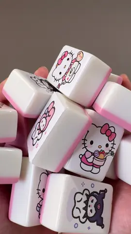 My brother gives me a kiss every day because of this game #mahjong #asmr #boardgames 