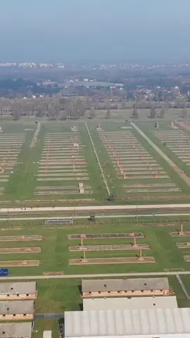 #opdezedag #birkenau #auschwitzmemorial #holocaustvictims #warmuseumoverloon #ww2 #neverforget #remember 
