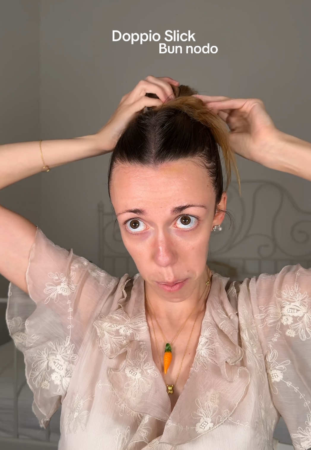 Facciamo il doppio slick bun (fail)🥹 #slickbackbun #slickbun #slickbunaddict  