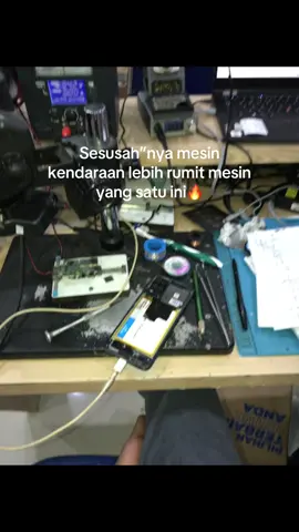 Jadi mekanik capek, jadi teknisi pusingg🤣🤣#teknisihp #servishp #fypage #fypシ゚viral #murahnikmatlezat 